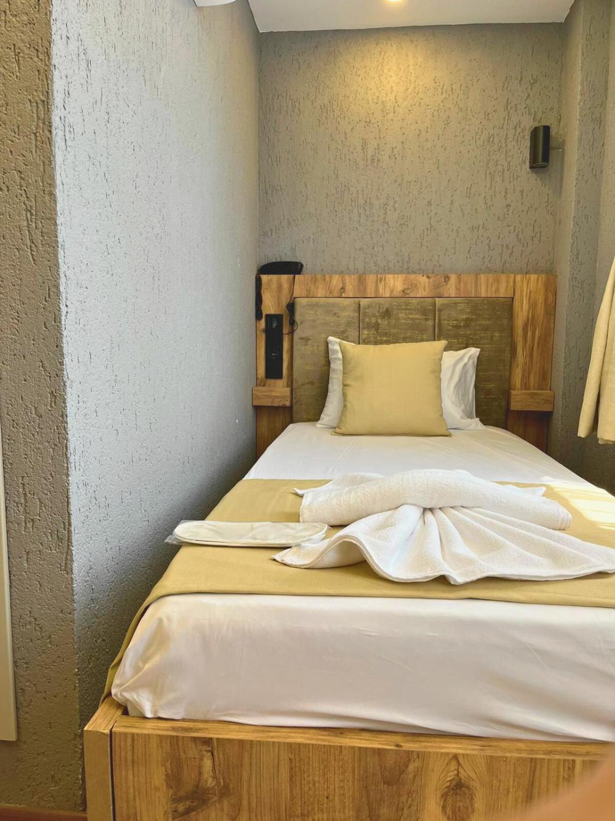 Homestay Yellow Bull