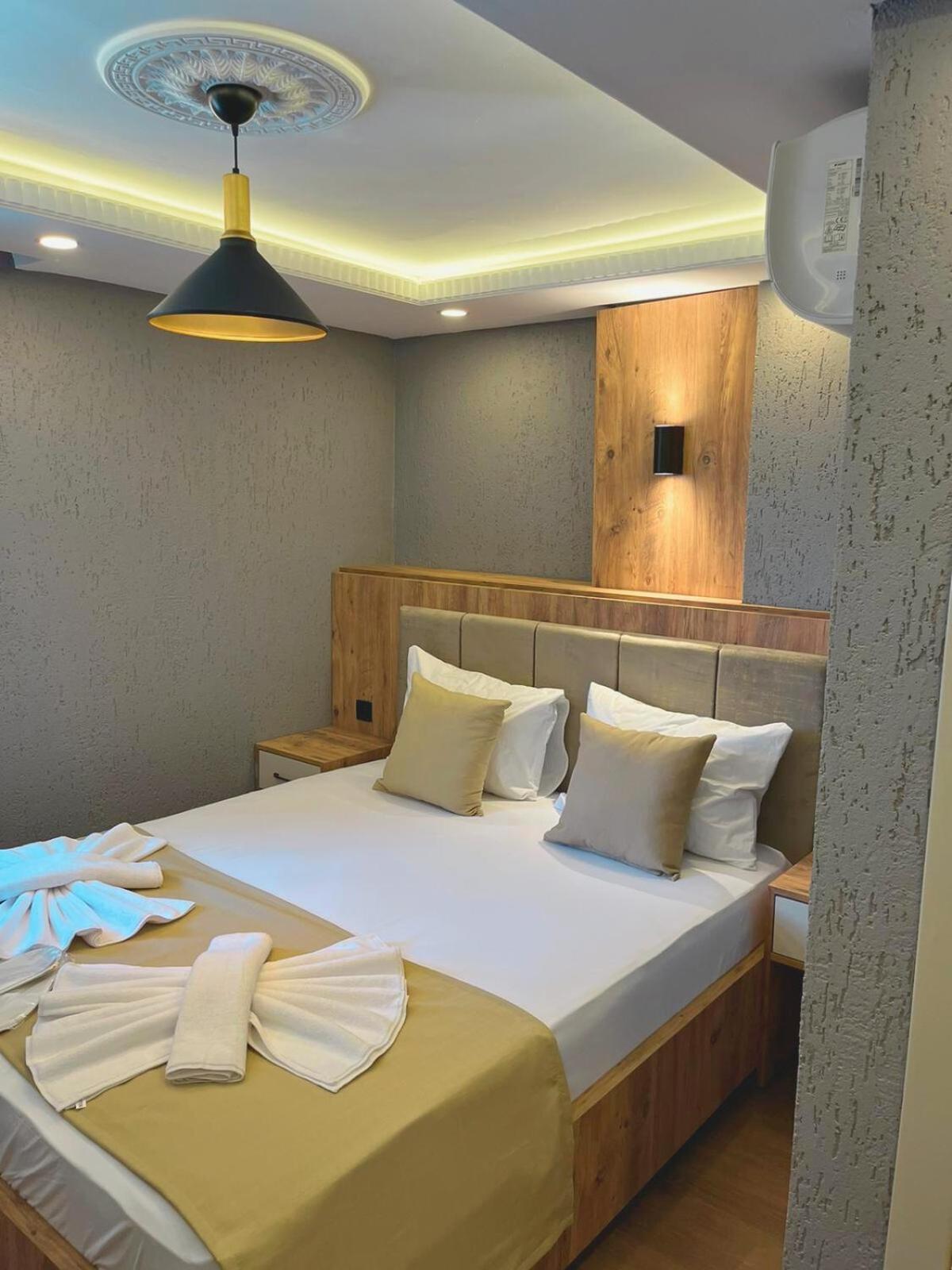 Homestay Yellow Bull *
